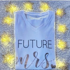 Future mrs. White v-neck tshirt